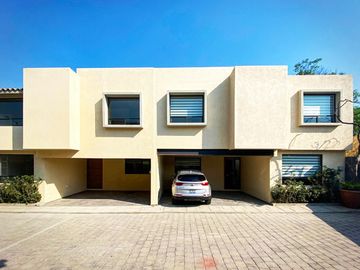 Casa en venta en Paseo del Fresno, con amplios espacios y acabados