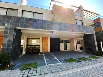 Casa en venta en Santa Gema Residencial, exclusividad con acabados de lujo yRoof Garden