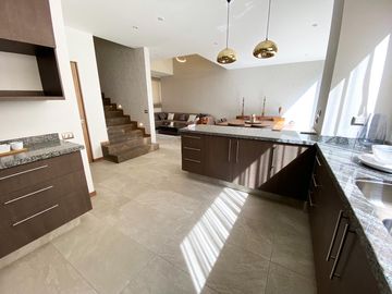 Casa en venta en Santa Gema Residencial, exclusividad con acabados de lujo yRoof Garden