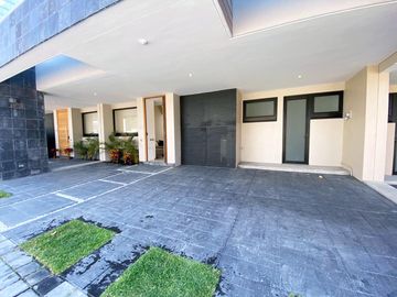Casa en venta en Santa Gema Residencial, exclusividad con acabados de lujo yRoof Garden