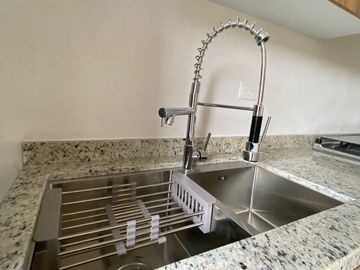 Casa en venta en Parque Castello, Mod. TERRA, Lomas de Angelópolis con alberca y amenidades