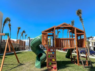 Casa en venta en Parque Castello, Mod. TERRA, Lomas de Angelópolis con alberca y amenidades