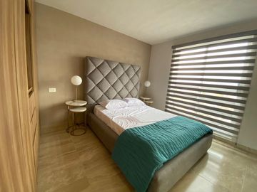 Casa en venta en Parque Castello, Mod. TERRA, Lomas de Angelópolis con alberca y amenidades