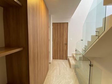 Casa en venta en Parque Castello, Mod. TERRA, Lomas de Angelópolis con alberca y amenidades