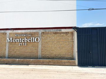 Casa en venta en Montebello Residencial, a unos metros de Parque Loro