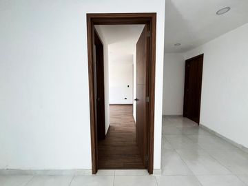 Casa en venta en Montebello Residencial, a unos metros de Parque Loro