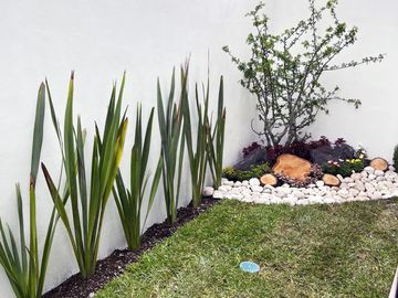 Casa en venta en Montebello Residencial, a unos metros de Parque Loro