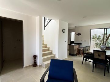 Casa en venta en Parque Real, Cuautlancingo. 2 niveles, exclusivas amenidades desde $1,994,000