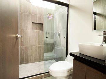 Casa en venta en Parque Real, Cuautlancingo. 2 niveles, exclusivas amenidades desde $1,994,000