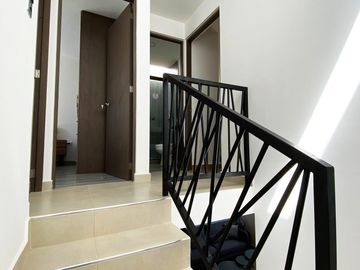 Casa en venta en Parque Real, Cuautlancingo. 2 niveles, exclusivas amenidades desde $1,994,000