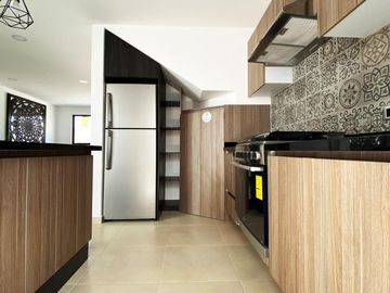 Casa en venta en Parque Real, Cuautlancingo. 2 niveles, exclusivas amenidades desde $1,994,000
