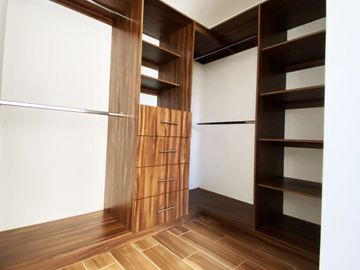 Casa en venta en Parque Real, Cuautlancingo. 2 niveles, exclusivas amenidades desde $1,994,000
