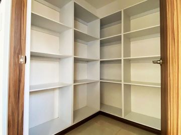 Casa en venta en Parque Real, Cuautlancingo. 2 niveles, exclusivas amenidades desde $1,994,000
