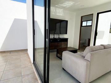 Casa en venta en Parque Real, Cuautlancingo. 3 niveles, exclusivas amenidades desde $2,600,750