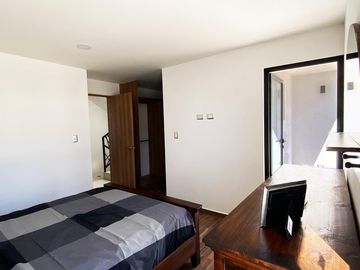Casa en venta en Parque Real, Cuautlancingo. 3 niveles, exclusivas amenidades desde $2,600,750