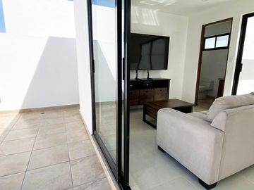 Casa en venta en Parque Real, Cuautlancingo. 3 niveles, exclusivas amenidades desde $2,600,750