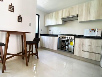 Casa en venta en Parque Real, Cuautlancingo. 3 niveles, exclusivas amenidades desde $2,600,750
