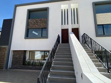 Departamentos en venta en Parque Real, Cuautlancingo. Tipo DUPLEX de 2 Niveles, desde $2,522,470