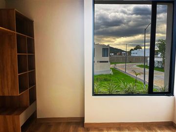Casas en venta en Monterreal con diseño único e innovador a 15min. del Aeropuerto de Puebla y Cerro Zapotecas