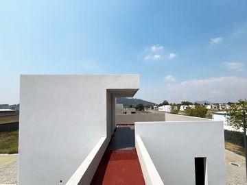 Casas en venta en Monterreal con diseño único e innovador a 15min. del Aeropuerto de Puebla y Cerro Zapotecas