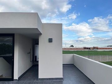 Casas en venta en Monterreal con diseño único e innovador a 15min. del Aeropuerto de Puebla y Cerro Zapotecas