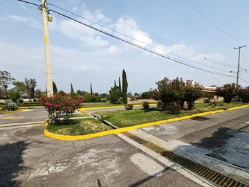 Casa en venta en Fracc. Solares, ubicado en Atlixco a 10 min del Centro, ideal para vivir o de descanso