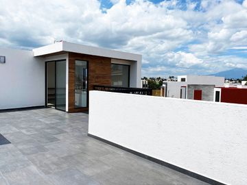 Casa en venta en Maranta Residencial, San Diego. Con increíbles acabados y distribución ideal