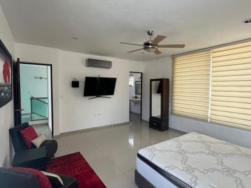 CASA EN RENTA EN PRIVADA ZONA ALTABRISA