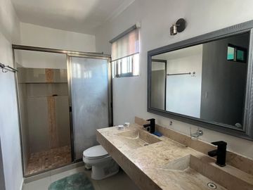 CASA EN RENTA EN PRIVADA ZONA ALTABRISA