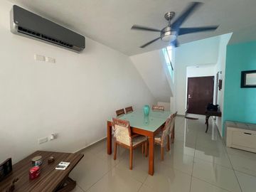 CASA EN RENTA EN PRIVADA ZONA ALTABRISA