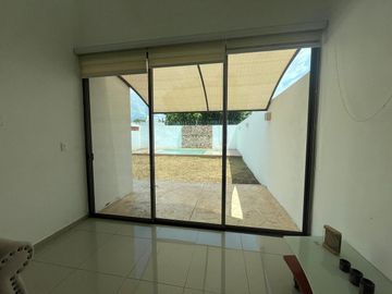 CASA EN RENTA EN PRIVADA ZONA ALTABRISA