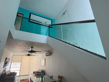 CASA EN RENTA EN PRIVADA ZONA ALTABRISA