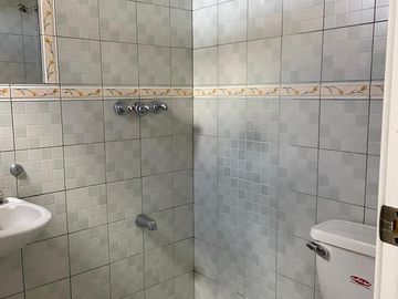 HERMOSO DEPARTAMENTO EN VENTA,  SECTOR VIRGEN DE BRONCE