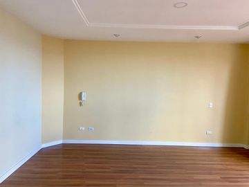 HERMOSO DEPARTAMENTO EN VENTA,  SECTOR VIRGEN DE BRONCE