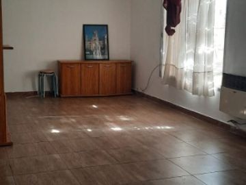 Casa PH en venta en Castelar Sur