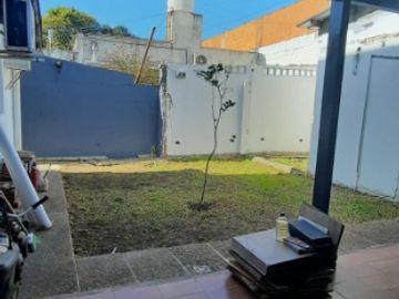 Casa PH en venta en Castelar Sur
