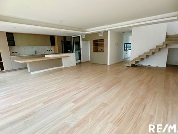 VENTA DEVOTO DPTO PISO 293 M2 - 2 COCHERAS TERRAZA