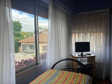 Venta Casa 5 Amb con Jardin y Pileta Temperley