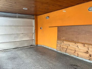 Venta Casa 5 Amb con Jardin y Pileta Temperley