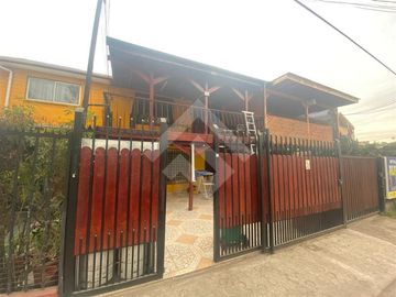 Casa en Venta en Av Calera de Tango