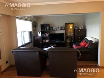 CASA VENTA VILLA LUZURIAGA 4 AMBIENTES