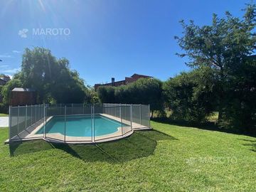 CASA EN VENTA EN FINCAS DEL LAGO – MAROTO PROPIEDADES