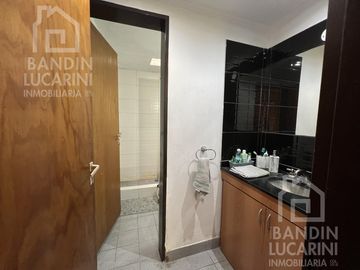 Casa en Berazategui en Venta A metros de Plaza Ducilo.  2 Casas PH Juntas.