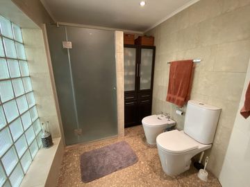 Señorial Casa con 2da. Vivienda en Los Naranjos - Ingeniero Maschwitz - Escobar