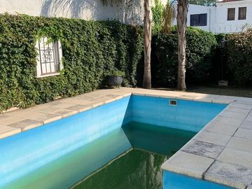 Casa en  venta tres dormitorios, Urca