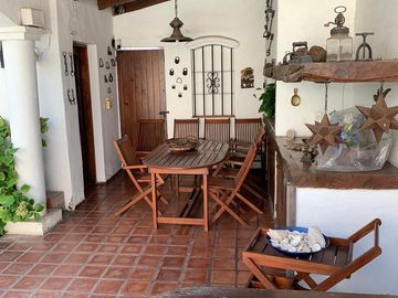 Casa en  venta tres dormitorios, Urca