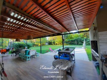 Casa - Francisco Alvarez