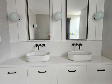 Canchera y Luminosa Casa en Venta en Santa Barbara!