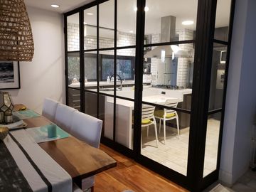 Canchera y Luminosa Casa en Venta en Santa Barbara!