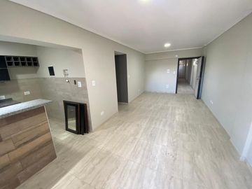 Lobos 41, Wilde ¡3 Ambientes al frente en Venta!